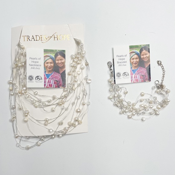 NEW Freshwater Pearls Necklace & Bracelet Combo-Hand Crafted in Thailand - Picture 14 of 14